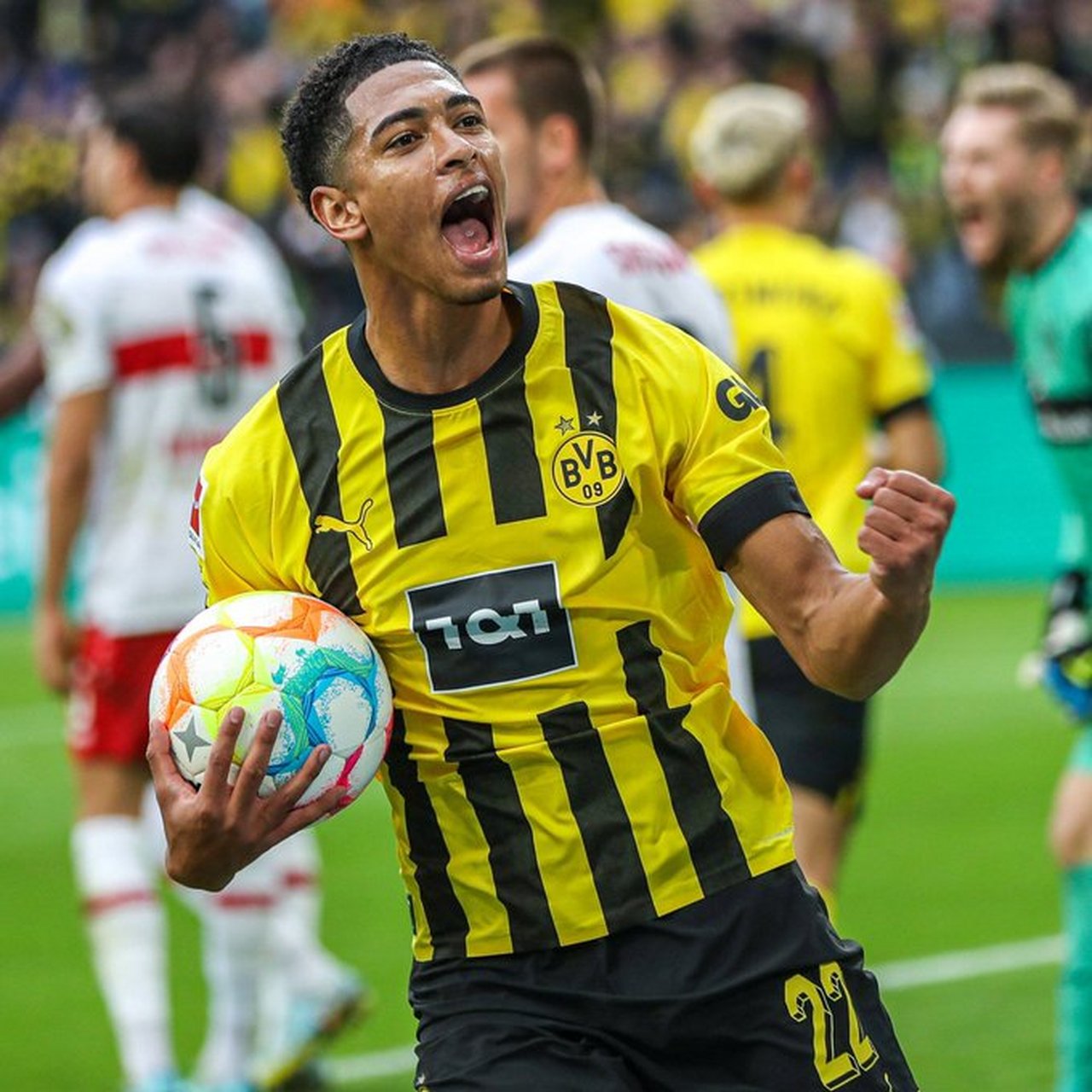 开云体育APP下载-曼联绝杀多特蒙德，莫德里奇乌龙送礼法甲的简单介绍